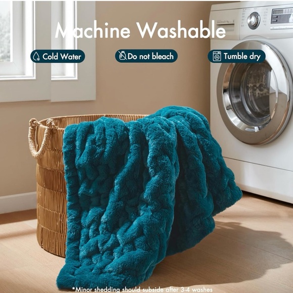 Madison Park Ruched Faux Fur Throw - Picture 5 of 7